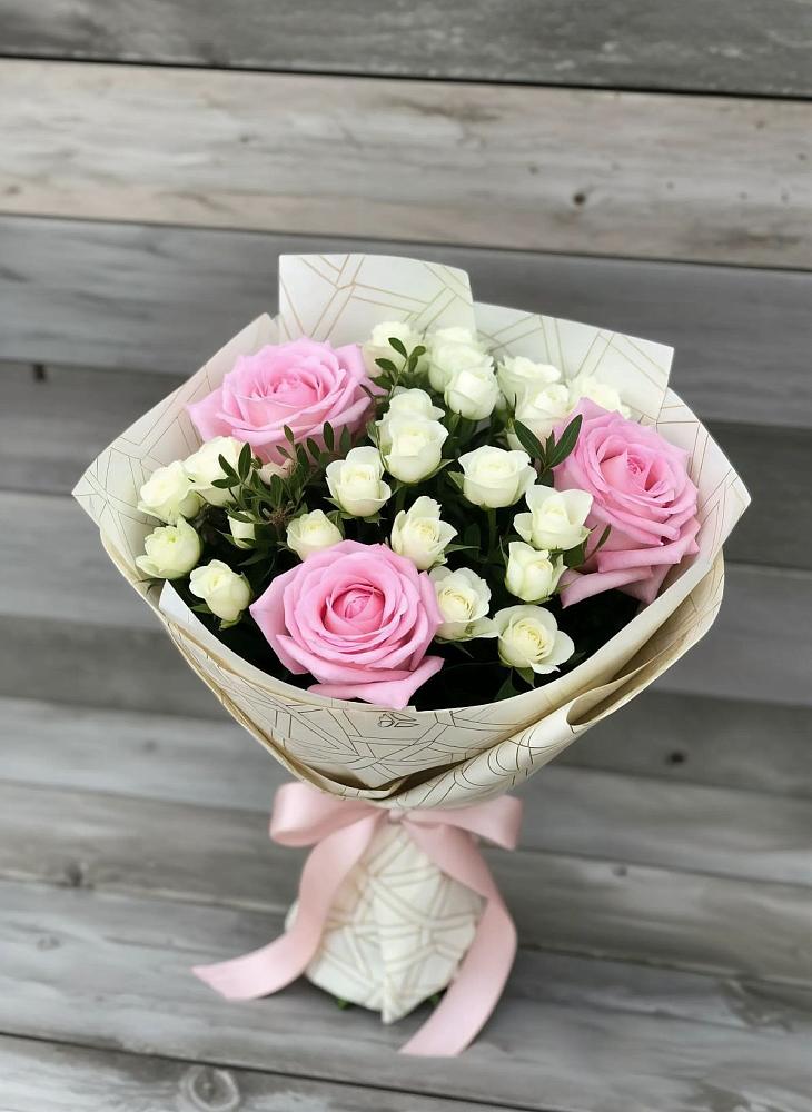 Букет цветов из: Розы в Сотниковском