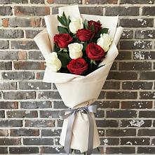 Букет цветов из:  Розы в Сотниковском