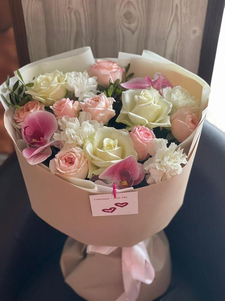 Букет цветов из: Орхидеи, Розы и Гвоздики в Сотниковском