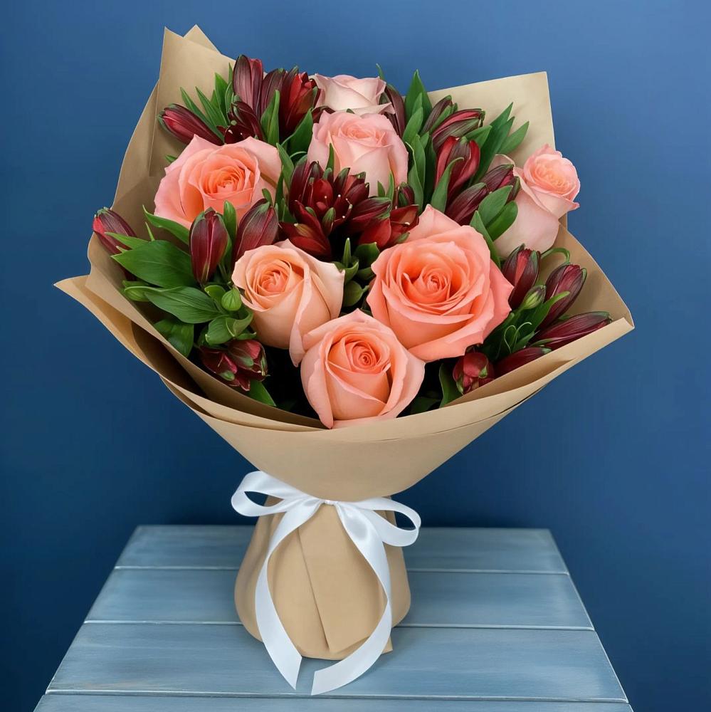 Букет цветов из: Розы и Альстромерии в Сотниковском