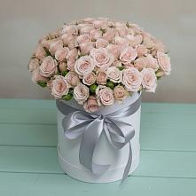 Цветочная композиция из Розы в шляпной коробке в Сотниковском