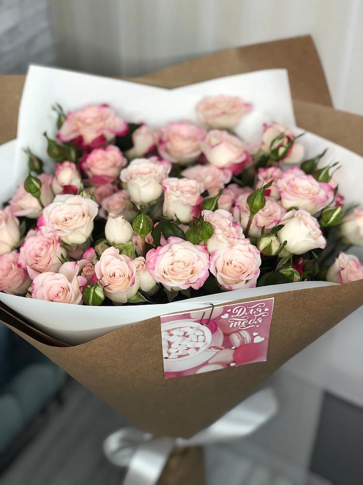 Букет цветов из: Розы в Сотниковском