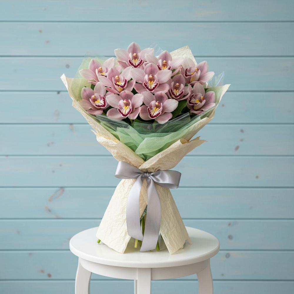 Букет цветов из: Орхидеи и Розы в Сотниковском