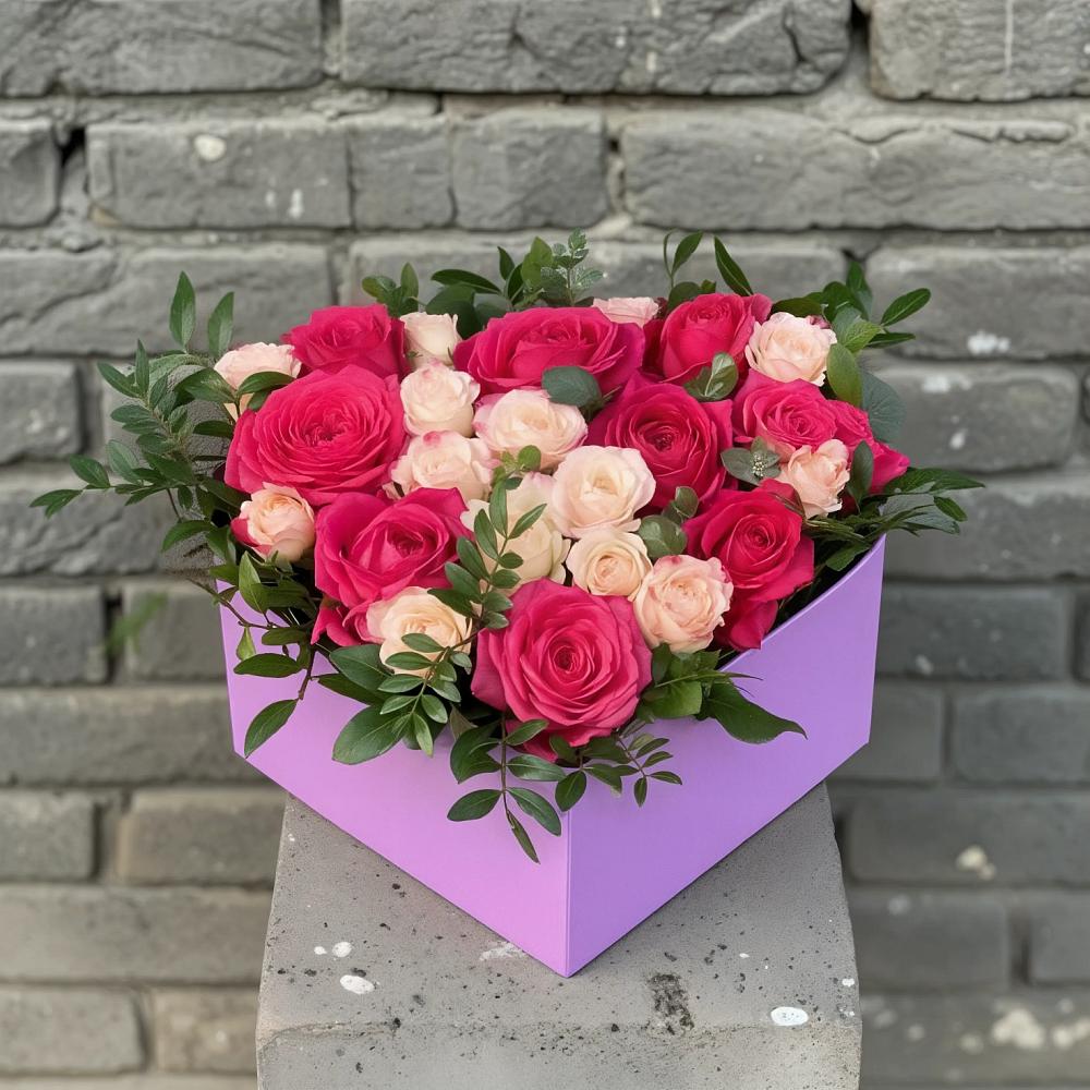 Цветочная композиция из Розы в коробке в Сотниковском