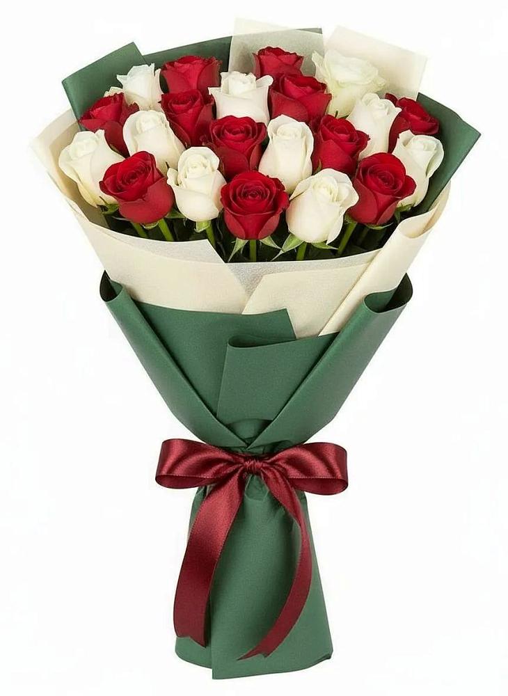 Букет Микс из красных и белых роз в Сотниковском
