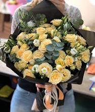 Букет цветов из:  Розы и Лизиантусы #REPLACE_PRED# Сотниковском