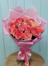 Букет 15 Розовых роз Равель в Сотниковском