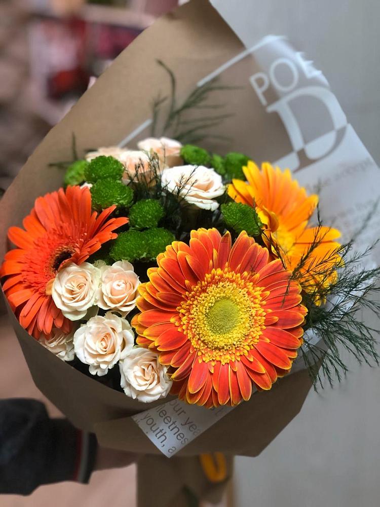 Букет цветов из: Герберы, Хризантемы и Розы в Сотниковском