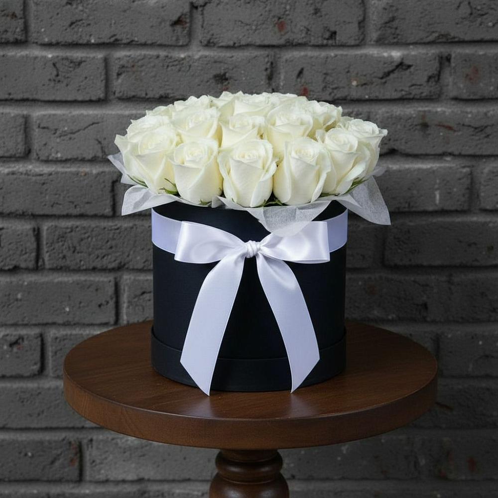 Цветочная композиция из Розы в шляпной коробке в Сотниковском