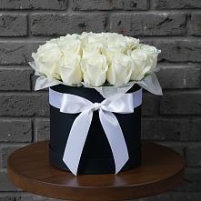 Цветочная композиция из Розы в шляпной коробке в Сотниковском