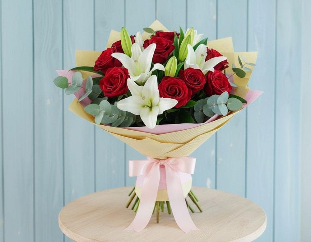 Букет цветов из: Лилии и Розы в Сотниковском